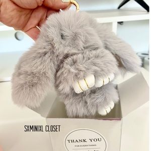 🍭🔮NEW🔮FLUFFY POM POM Bunny with key ring/for hand bags/phone/key chain/Furry